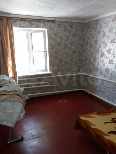 Дом 38 м² на участке 3 сот.