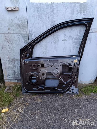 Дверь LADA largus