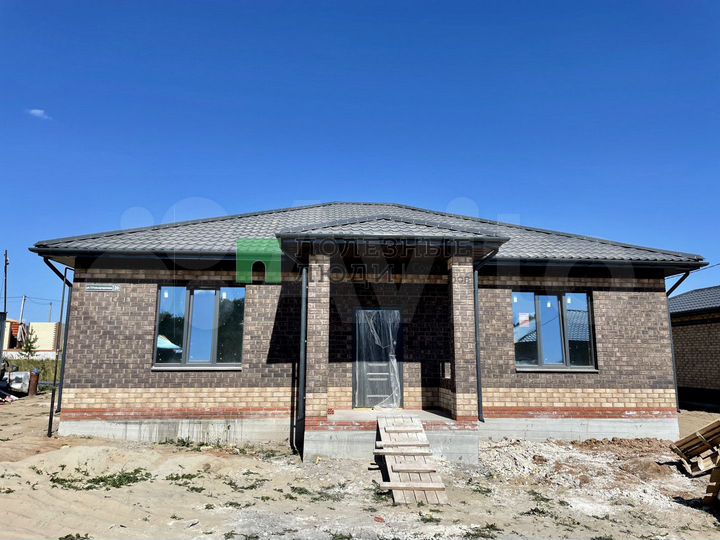 Коттедж 118 м² на участке 8 сот.