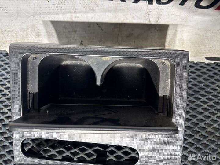 Подстаканник Honda Accord CL7 K20A 2007