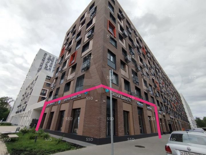 Сдам торговое помещение, 272 м²