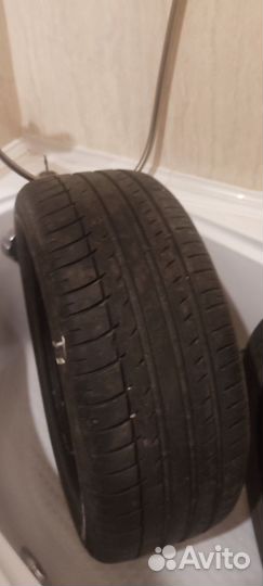 Triangle Sports TH201 225/55 R17 94W