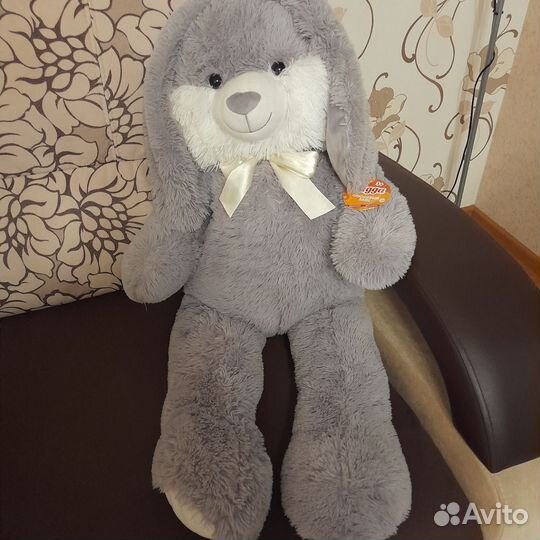 Мягкая игрушка-заяц