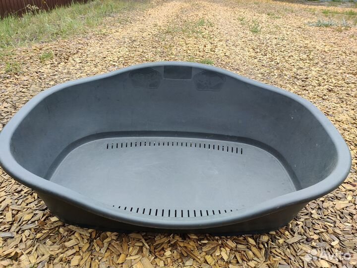 Лежак пластиковый для собаки