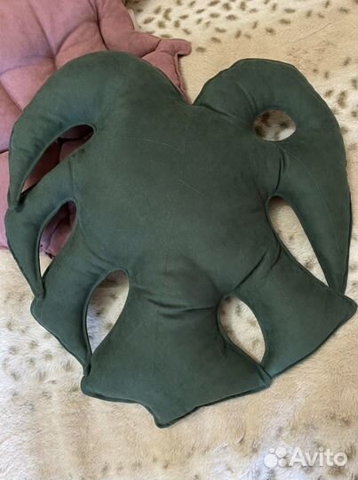 Подушка «Монстера»