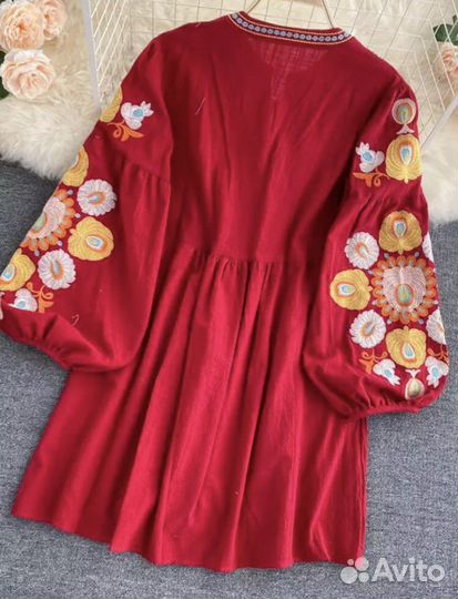 Новое платье- туника с вышивкой 2 цвета, замеры