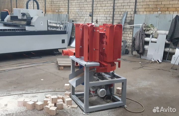 Станок производства шашек