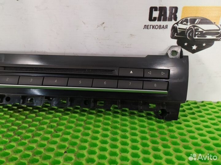 Блок управления магнитолой BMW 5