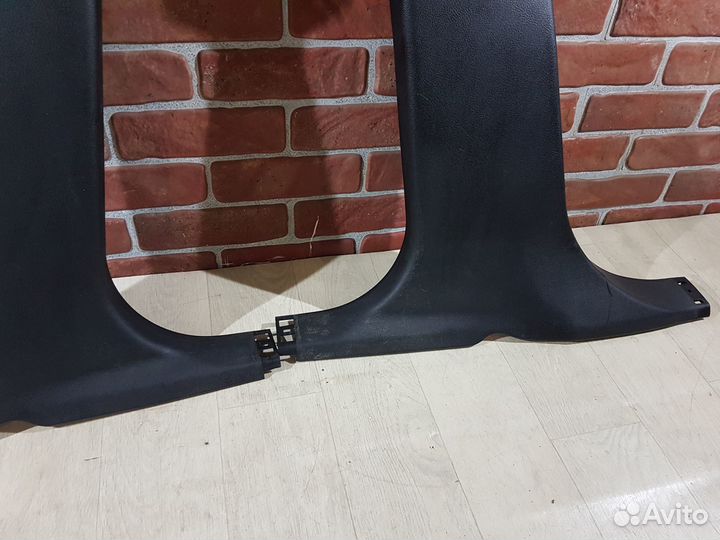Обшивка центральной стойки нижняя Ford mondeo 4