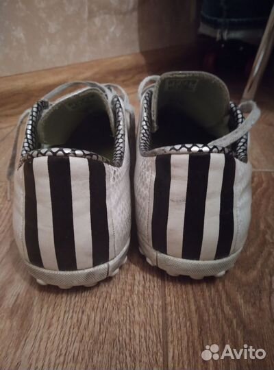 Продам Adidas F10 в отличном состоянии,играл мало