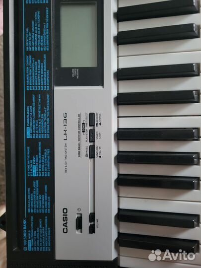 Casio LK-136