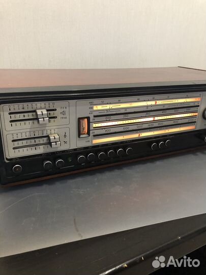 Усилитель радио проигрыватель Элегия 102