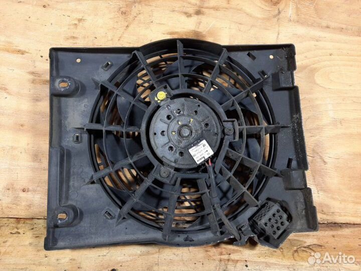 Диффузор радиатора Opel Zafira F75 X18XE1 2000