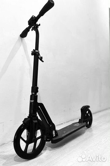 Городской Самокат reaction 230мм