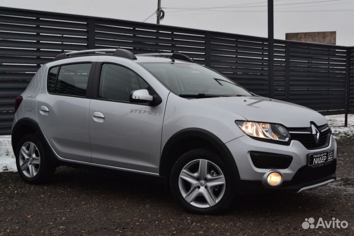 Renault Sandero Stepway 1.6 МТ, 2016, 30 000 км