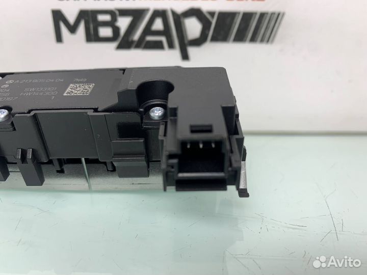 Кнопка подогрева сидения правая Mercedes W213 E
