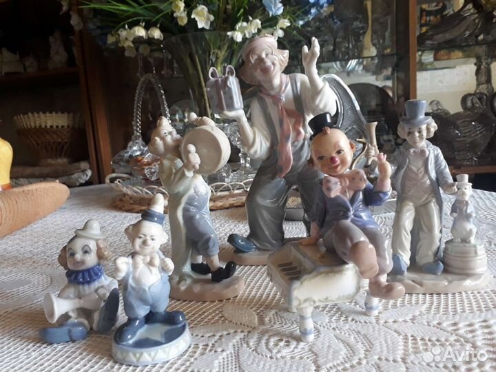 Фигурки, статуэтки