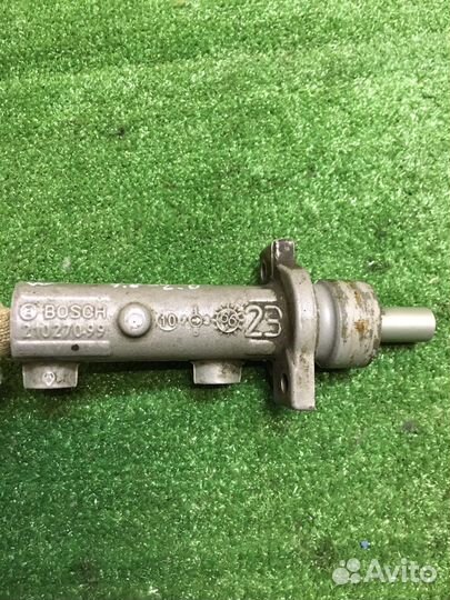 Цилиндр тормозной главный VW Jetta 4