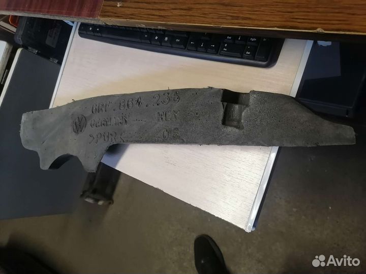 Шумоизоляция крыла 6RF864236 Фольксваген Поло 5