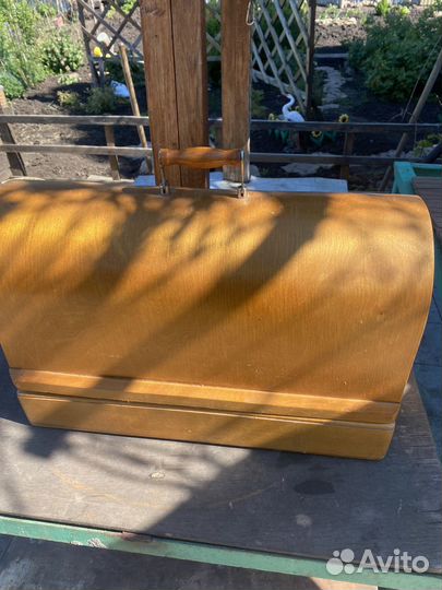 Швейная машина Подольск с электроприводом