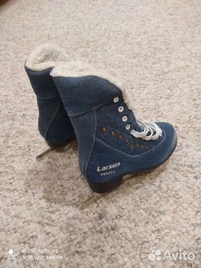 Коньки фигурные женские