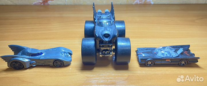 Hot wheels машинки бэтмобили