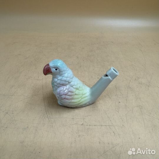 Свистулька фарфоровая из керамики в виде попугая