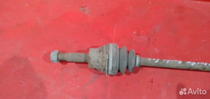 Аутлендер 1 привод задний правый 4WD 2001-2008 CU