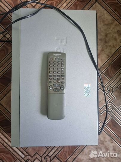 Видеомагнитофон panasonic