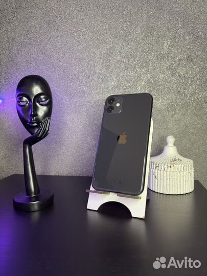 iPhone 11, 64 ГБ