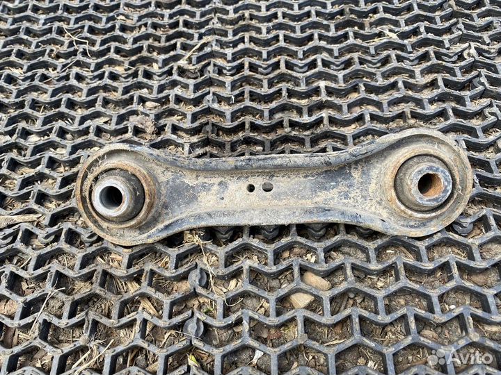 Рычаг задний Ланцер 10 Mitsubishi Lancer