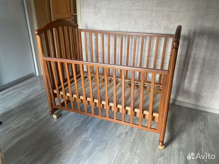 Детская кроватка с матрасом Esperro