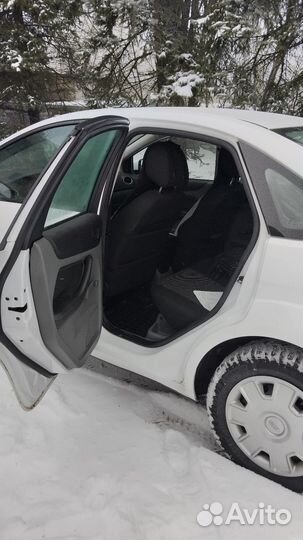 Ford Focus 1.6 МТ, 2011, 206 000 км