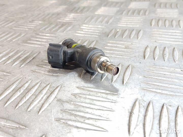 Форсунка двигателя Nissan X-trail 2007 2014