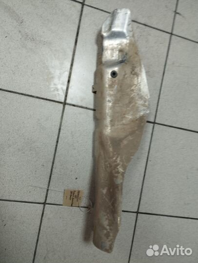 Экран глушителя Polaris sportsman forest 500