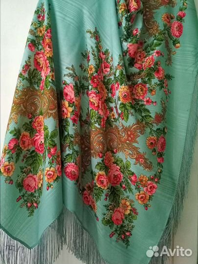 Павловопосадский платок с просновками