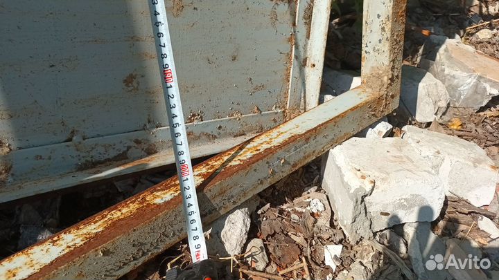 Дверь входная металлическая