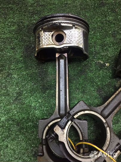 Поршень Ford С-Max седан 2.0 aoda 2008