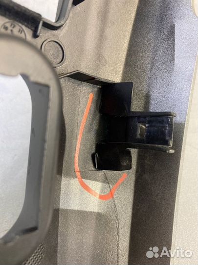 Накладка на центральную консоль (торпеды) Nissan