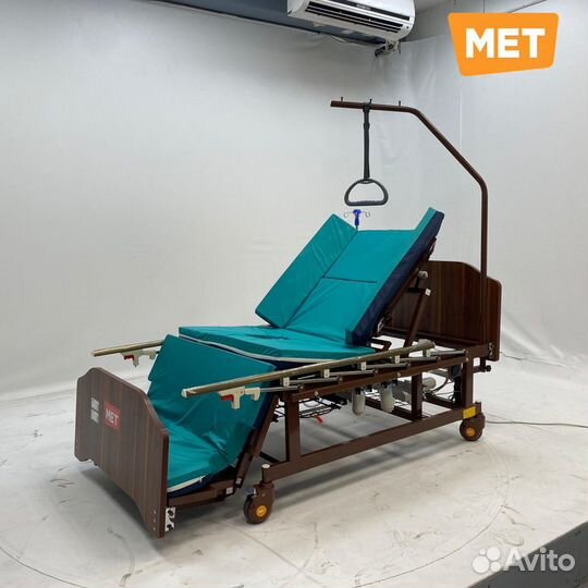 MET Revel L Медицинская удлинённая электро кровать