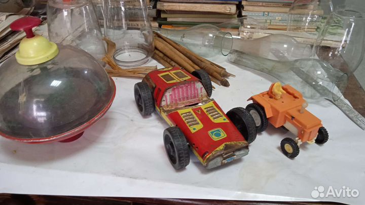 Игрушки(машинки, дедмороз )СССР