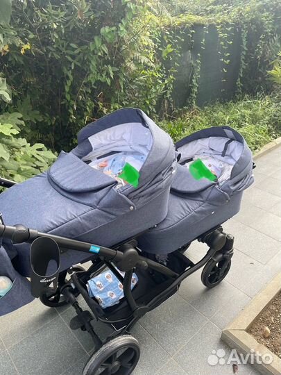 Коляска для двойни