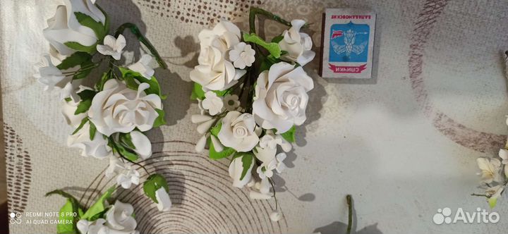Белые розы на торт