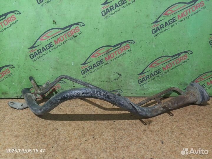 Горловина топливного бака Nissan Cefiro A32 VQ20