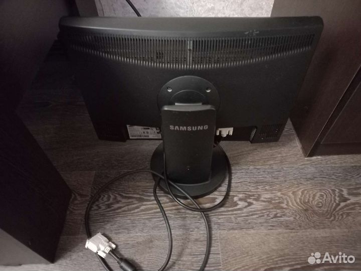 Монитор samsung syncmaster 20