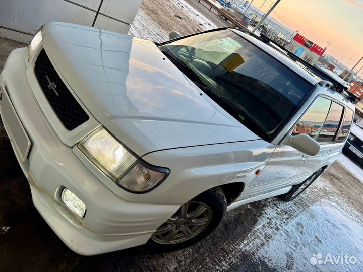 Subaru Forester 2.0 AT, 1998, 300 000 км