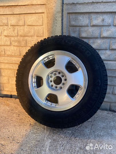 Continental ContiWinterViking 1 205/70 R15 96Q