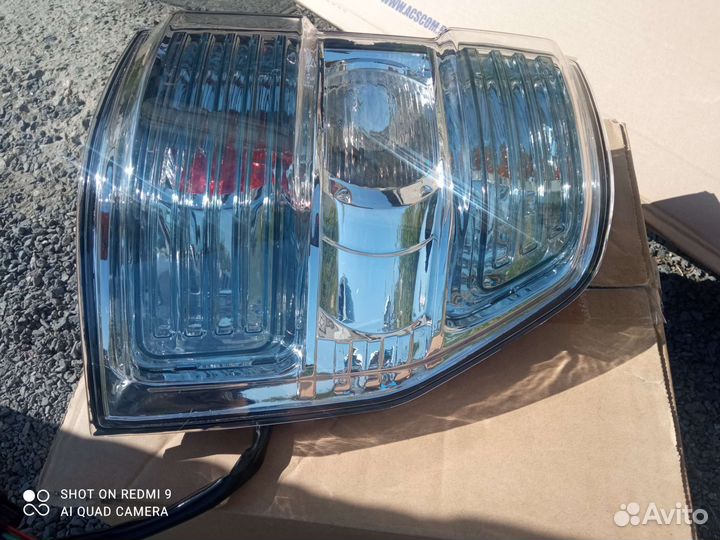 Фонарь задний правый mitsubishi pajero 4 2006-12 З