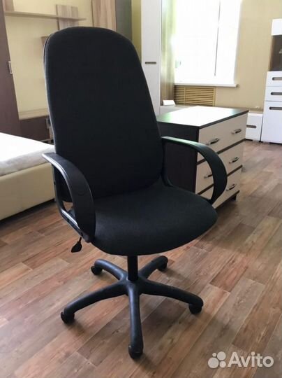 Стул компьютерный Гермес