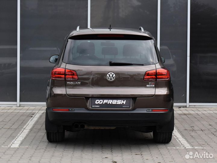 Volkswagen Tiguan 1.4 AMT, 2015, 110 694 км